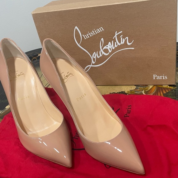 Christian Louboutin Pigalle Follies 100 Patent Leather Pumps - Picture 9 of 15
